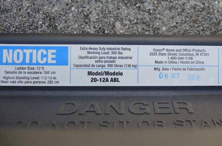 Cosco Aluminum 12 Foot Step Ladder