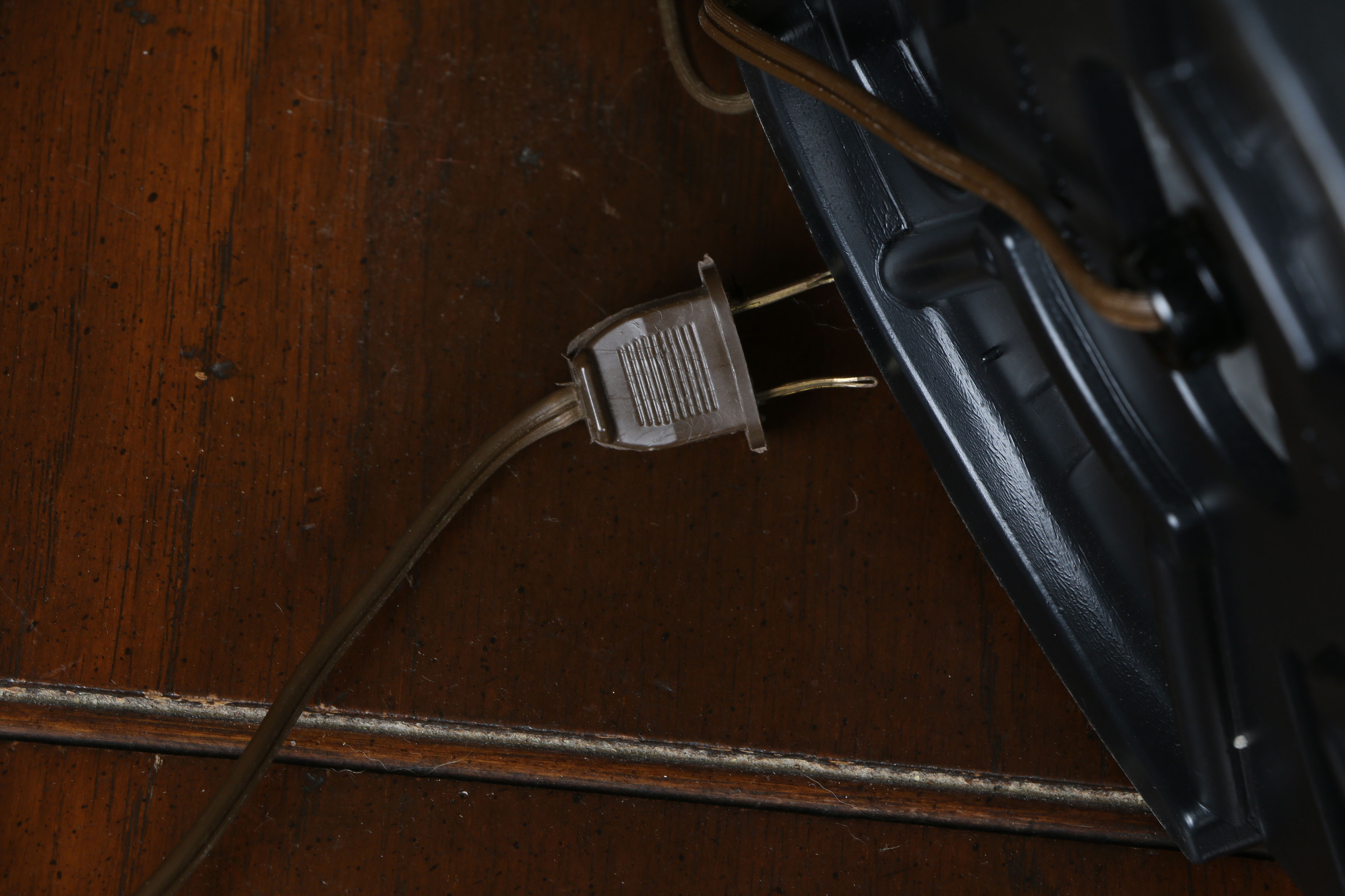 Vintage Tray-Table Floor Lamp