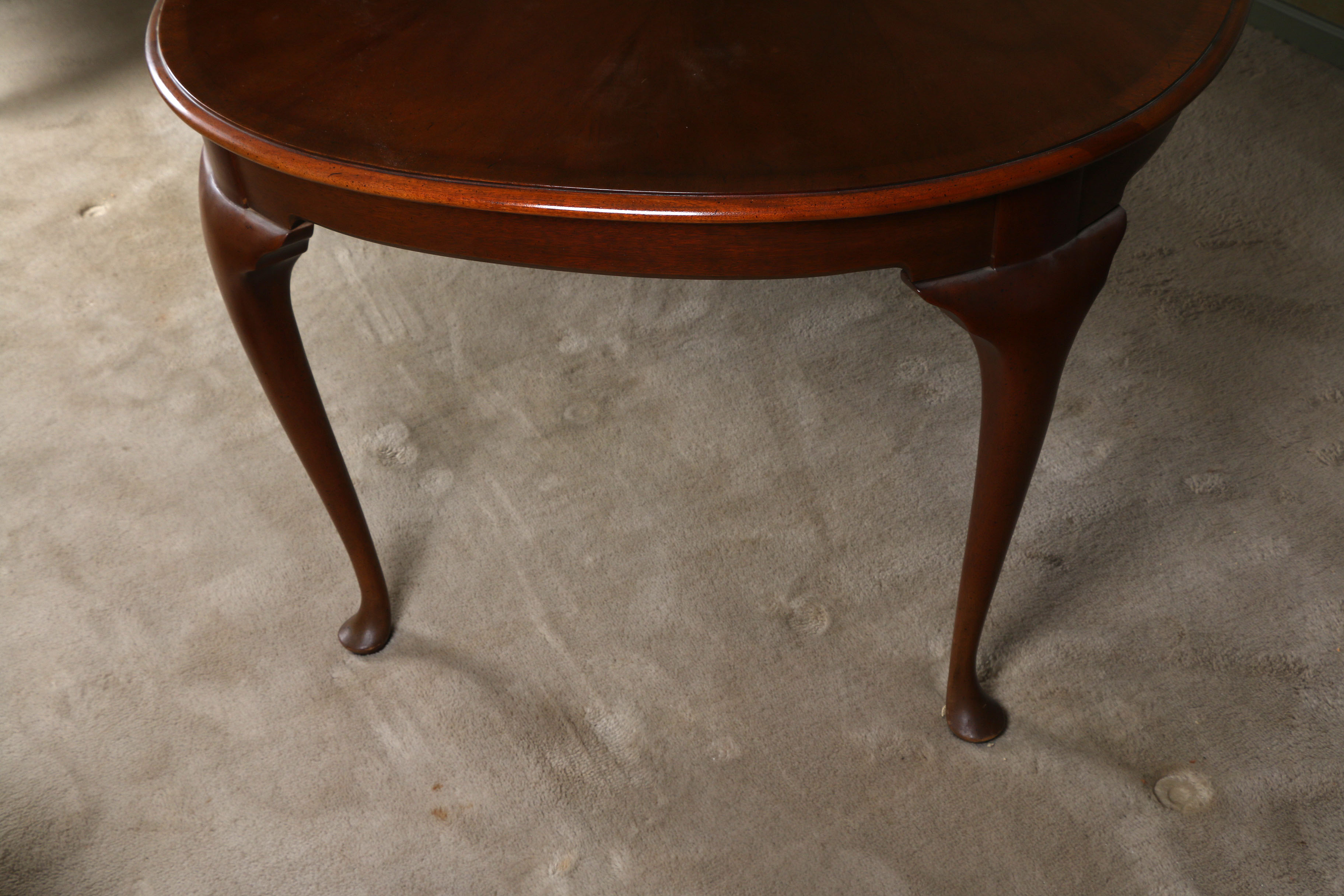 Vintage Queen Anne Style Seven-Piece Dining Set