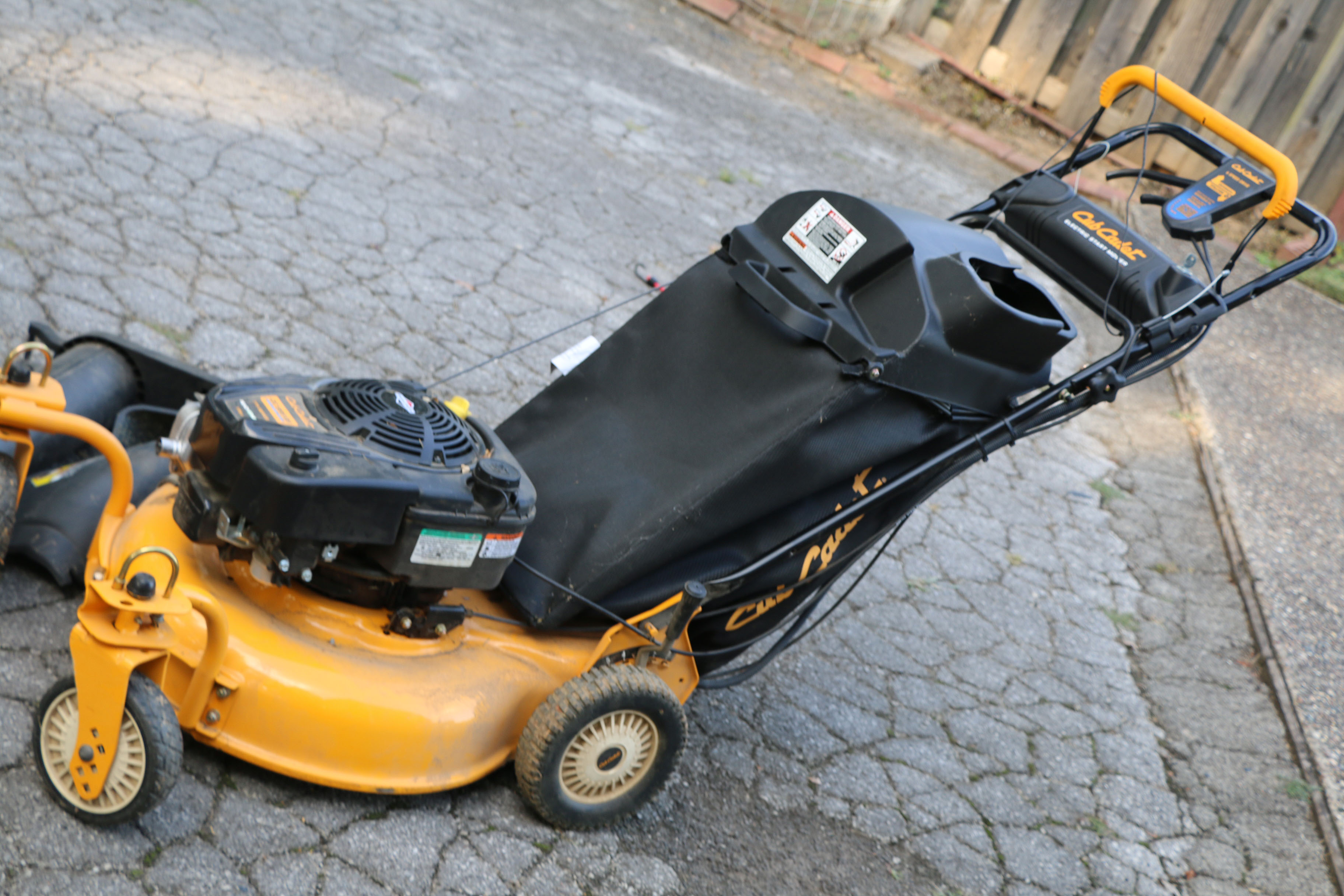 Cub Cadet Mower CC999ES