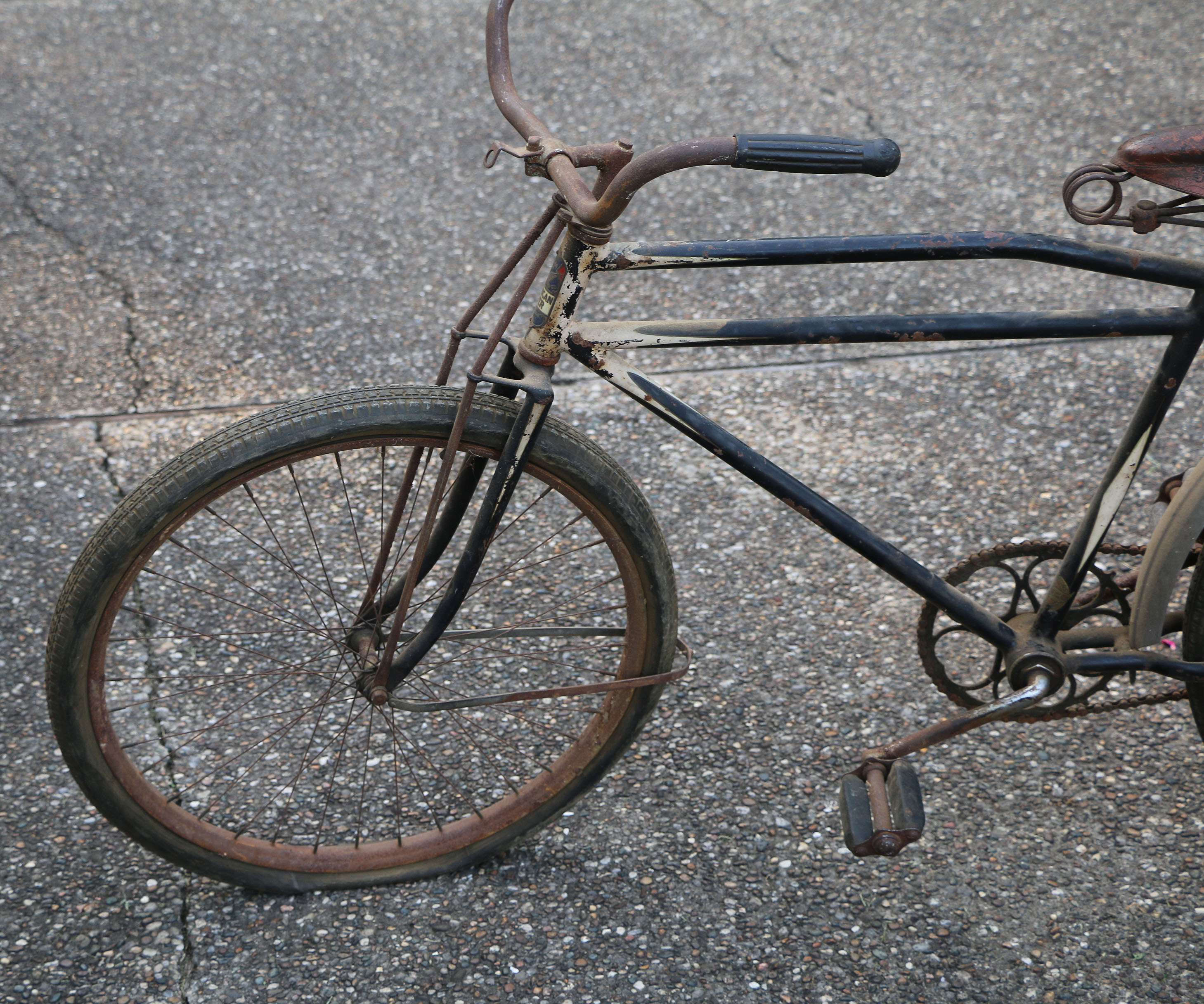 Louisville Cycle "American Flyer" Bicycle