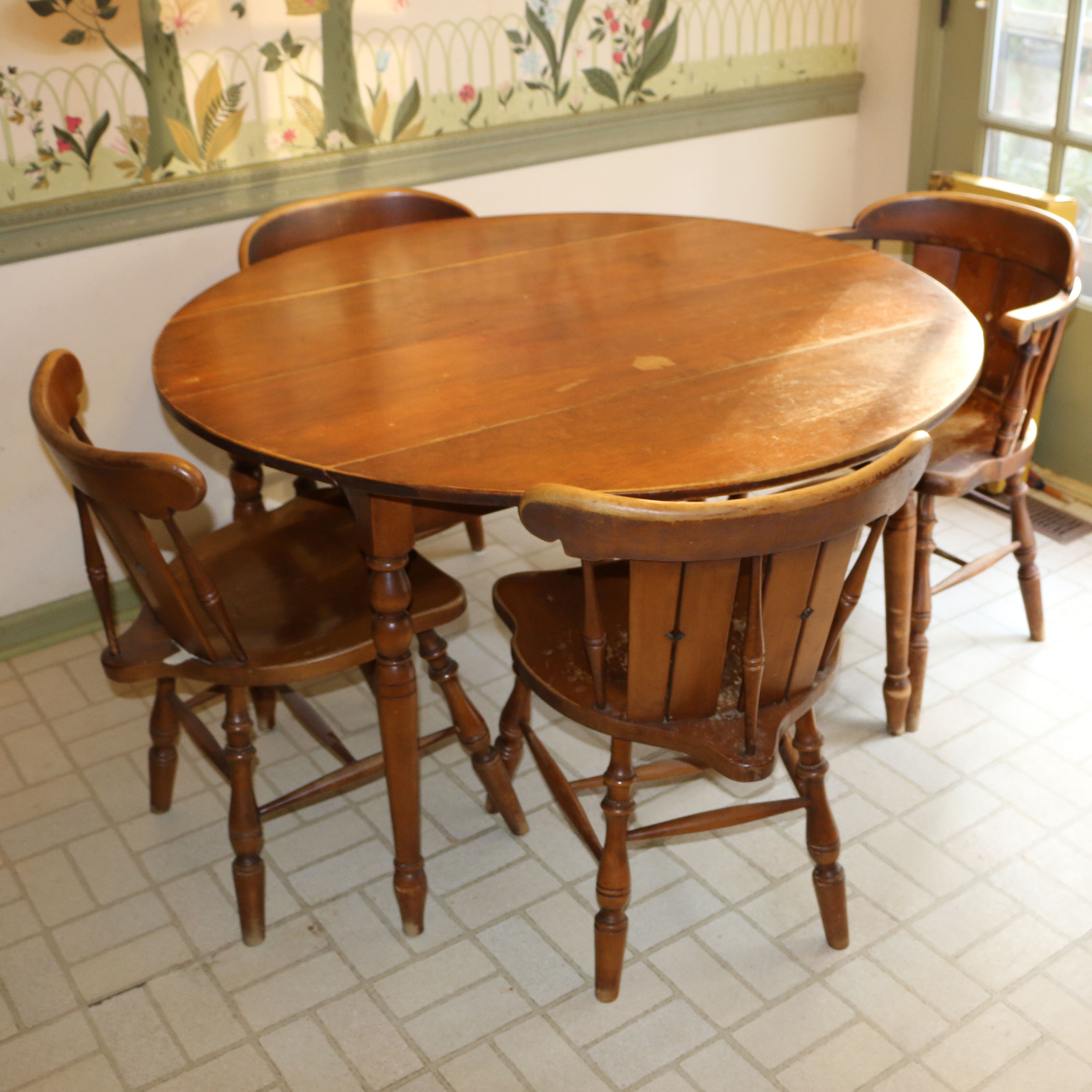 Vintage Kitchen Table and Chairs
