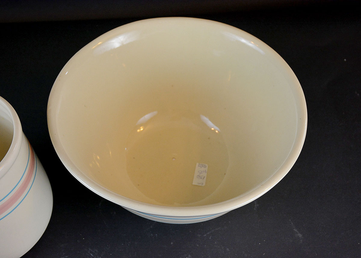 Vintage McCoy Ovenware Pair