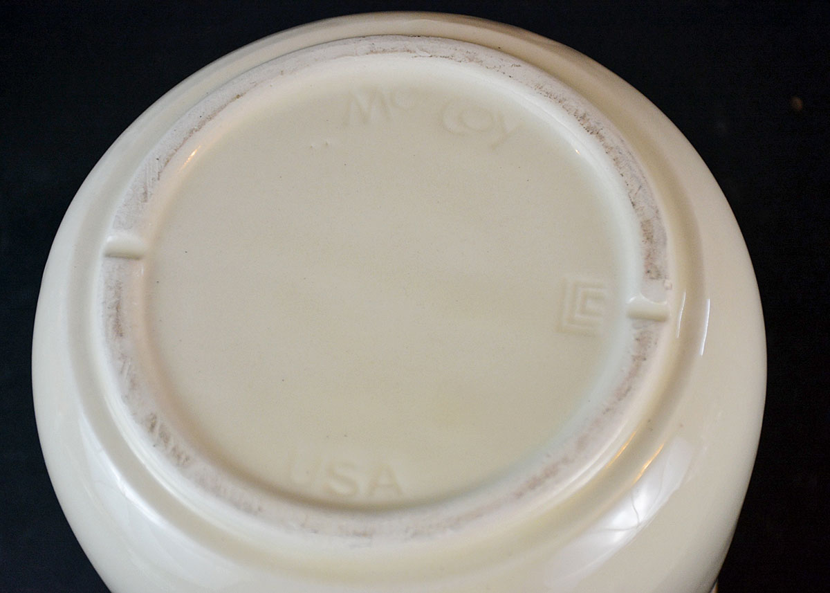 Vintage McCoy Ovenware Pair