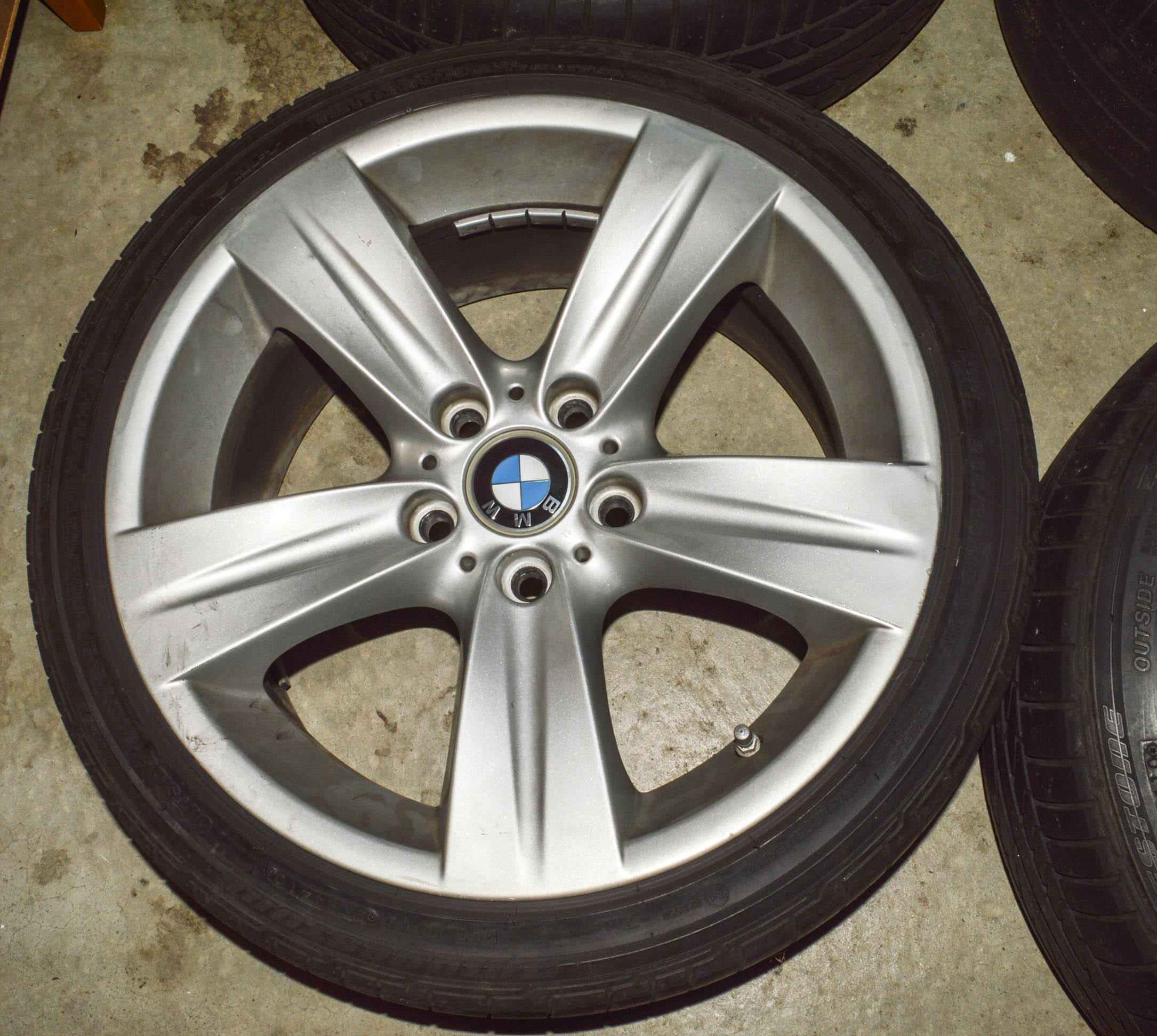 Original BMW Complete 18" OEM Wheels