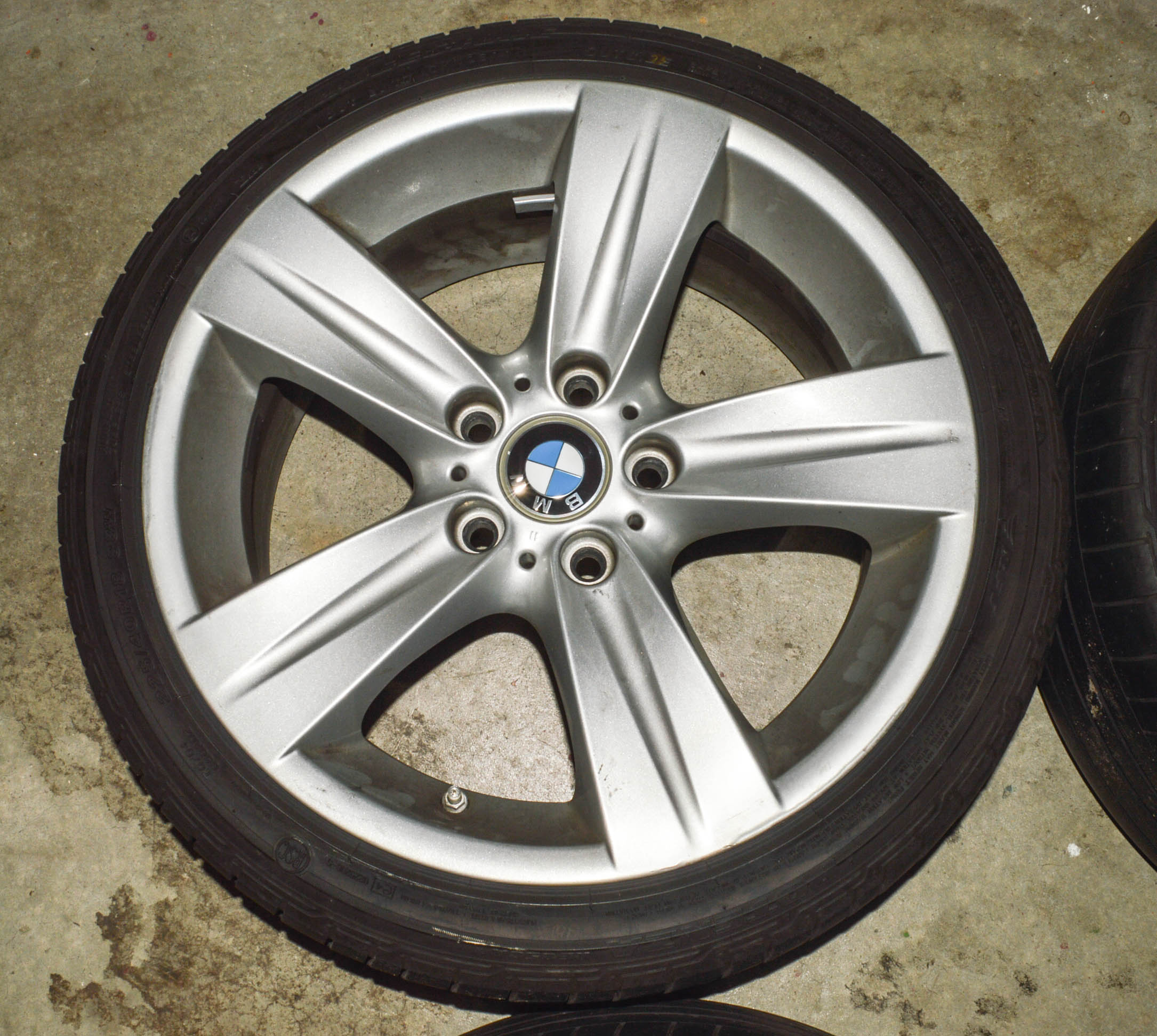 Original BMW Complete 18" OEM Wheels