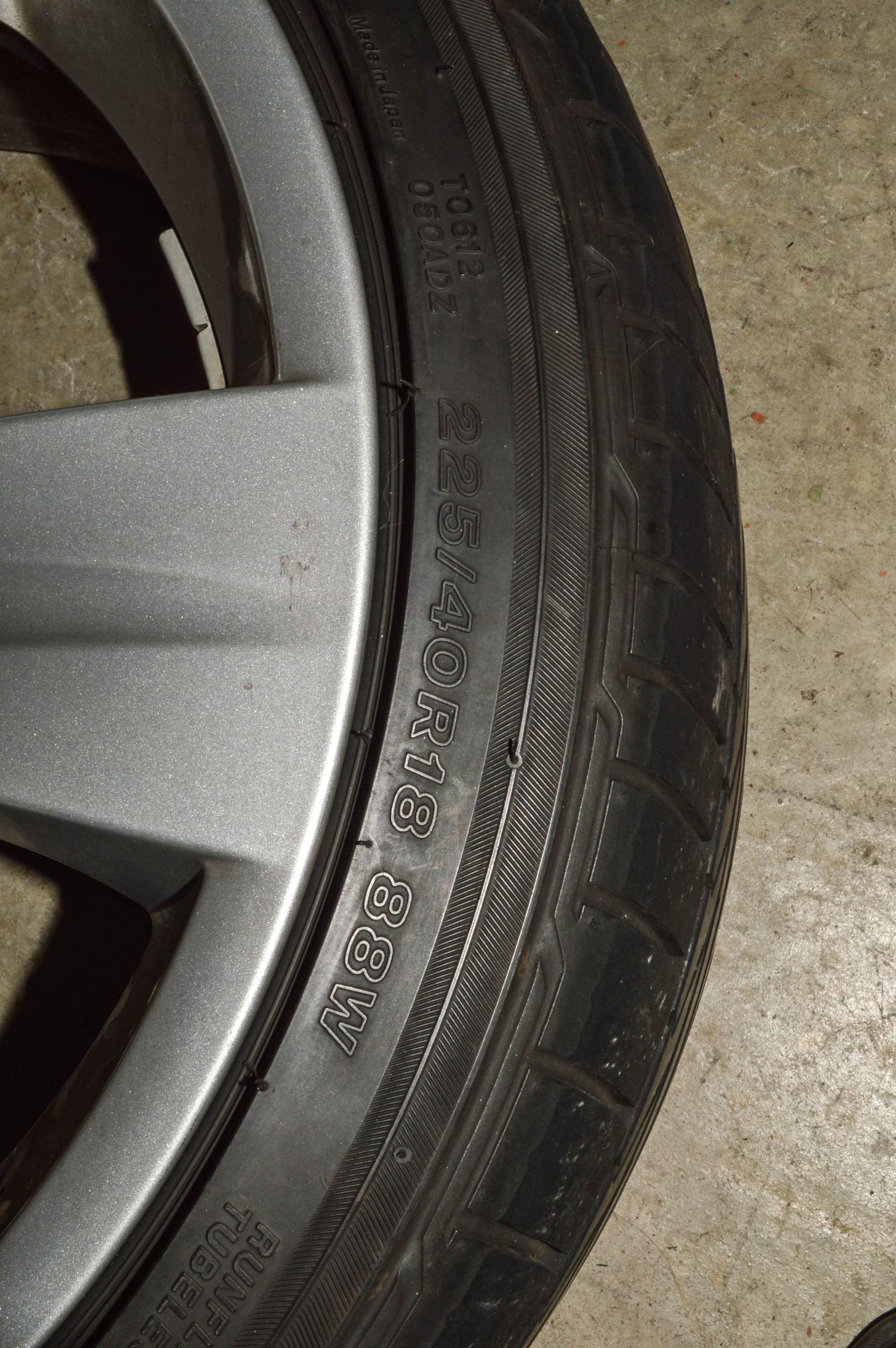 Original BMW Complete 18" OEM Wheels