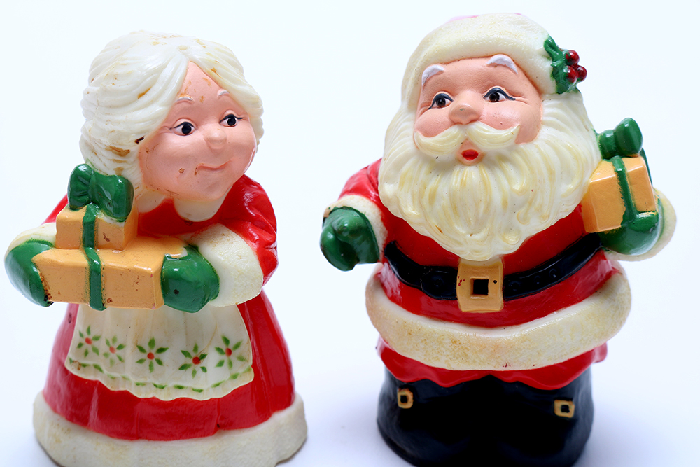 Vintage Hallmark Christmas Salt and Pepper Shakers