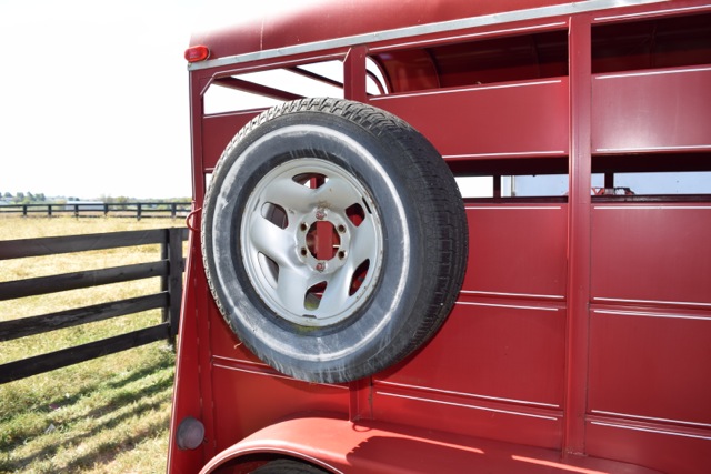 2003 Triple B&J Steel Stock Horse Trailer