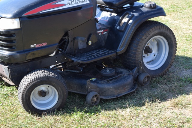 Craftsman GT5000 Riding Mower with Pro 25 HP Kohler Engine