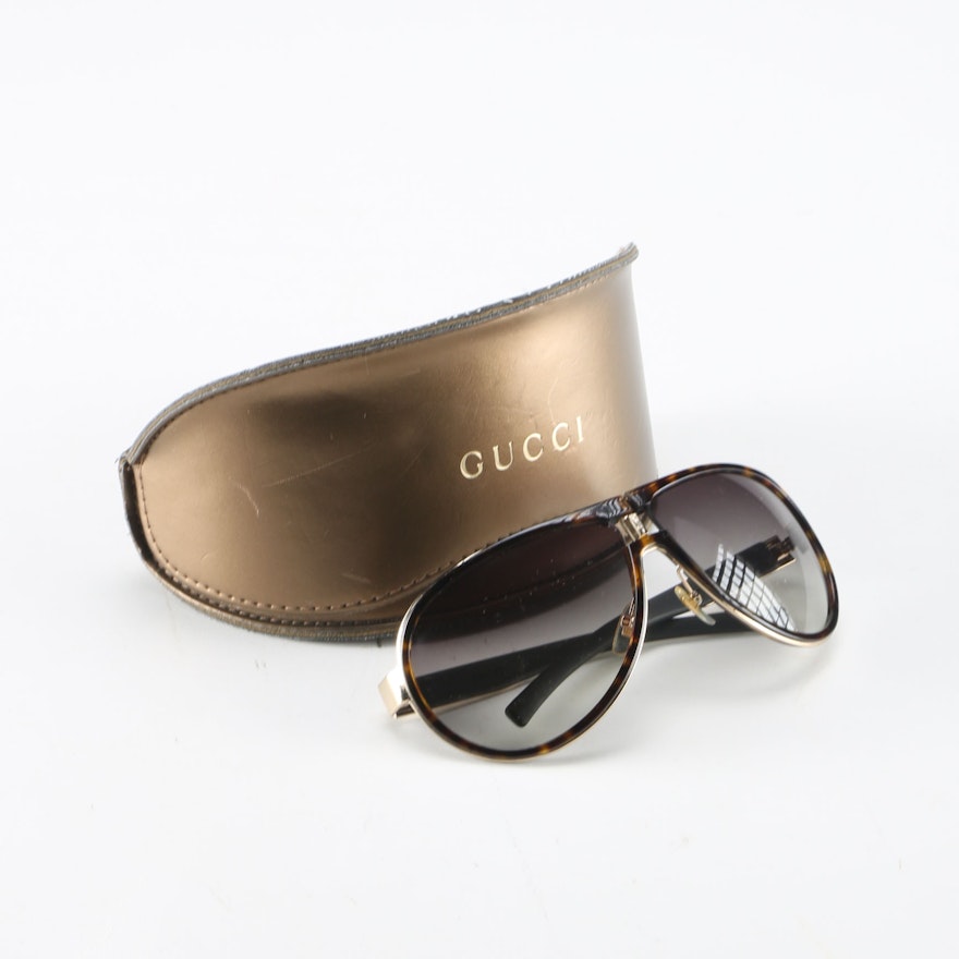 Tortoiseshell Patterned Gucci Sunglasses