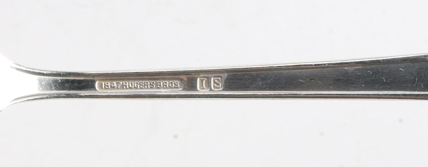 1847 Rogers Brothers "First Love" Silver Plate Set