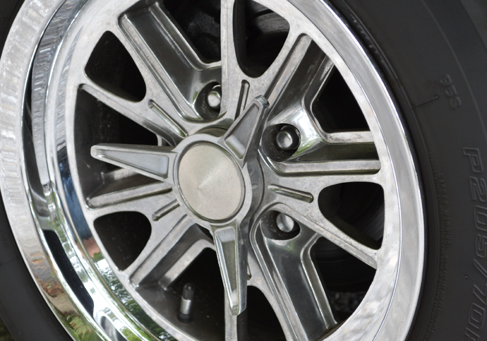 1972 Chevy Nova 2-Door Car