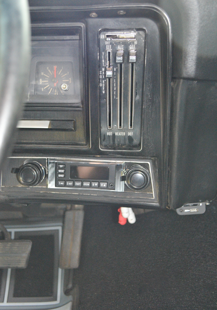 1972 Chevy Nova 2-Door Car