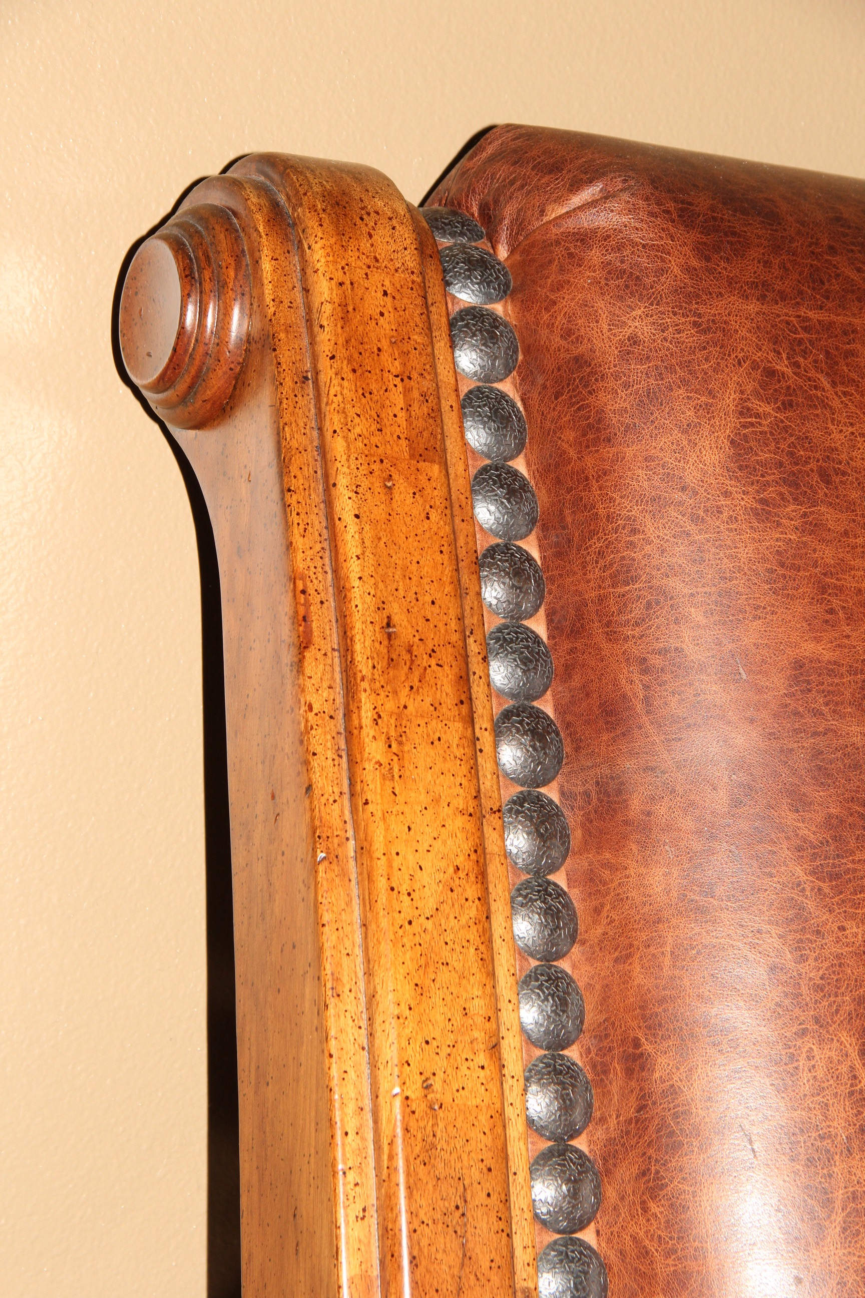 Stanley Furniture Co. Hobnail Leather Upholstered King Size Bed Frame