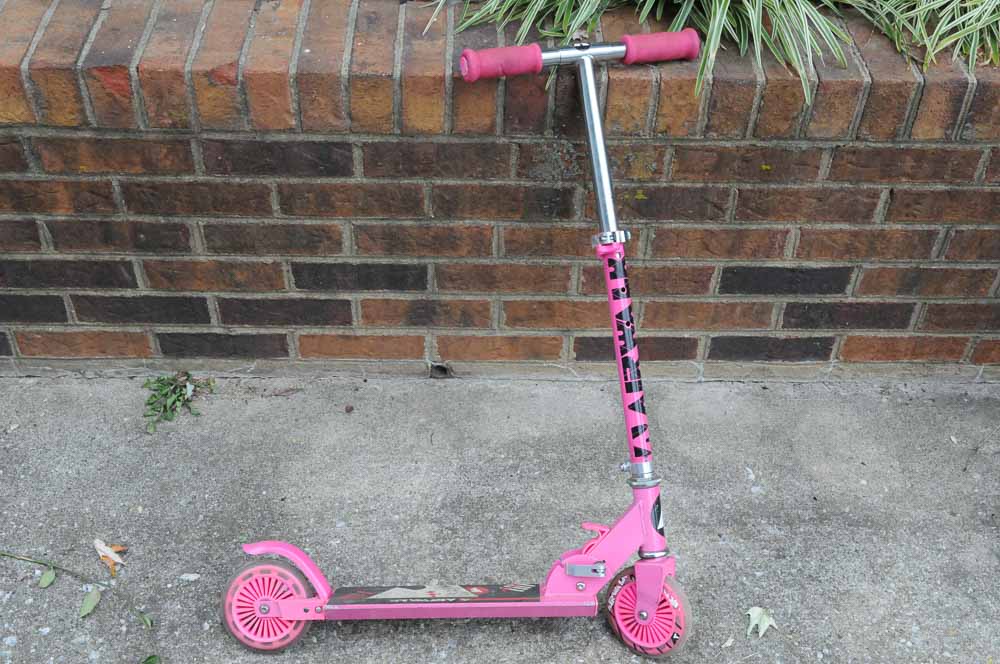 Girls Bicycle Set with Scooter