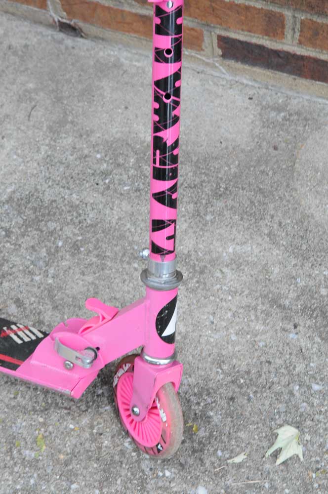 Girls Bicycle Set with Scooter