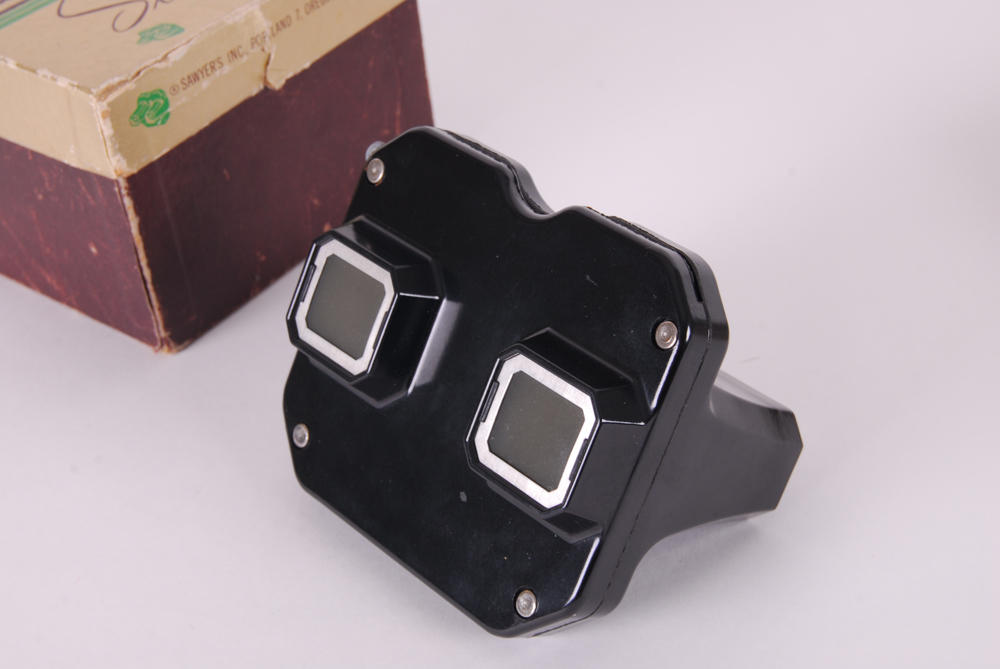 Vintage View Master Stereoscope with Image Reels