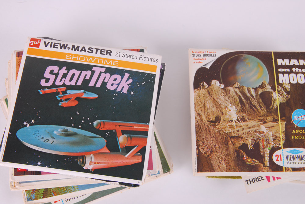 Vintage View Master Stereoscope with Image Reels