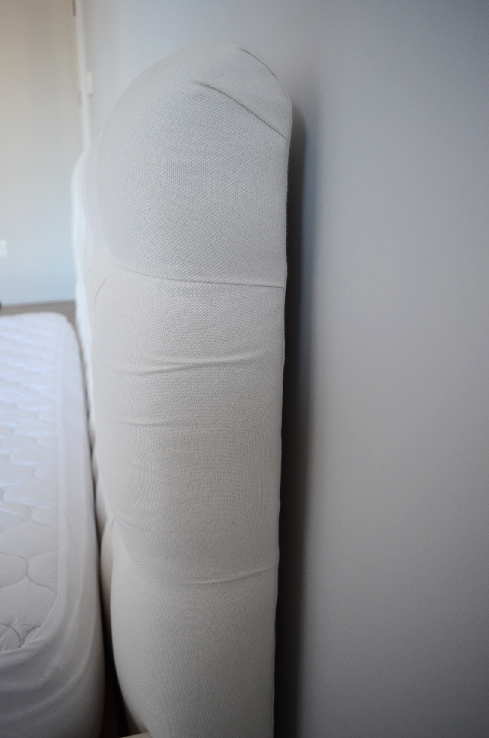 Contemporary Button-Tufted King Size Bed Frame