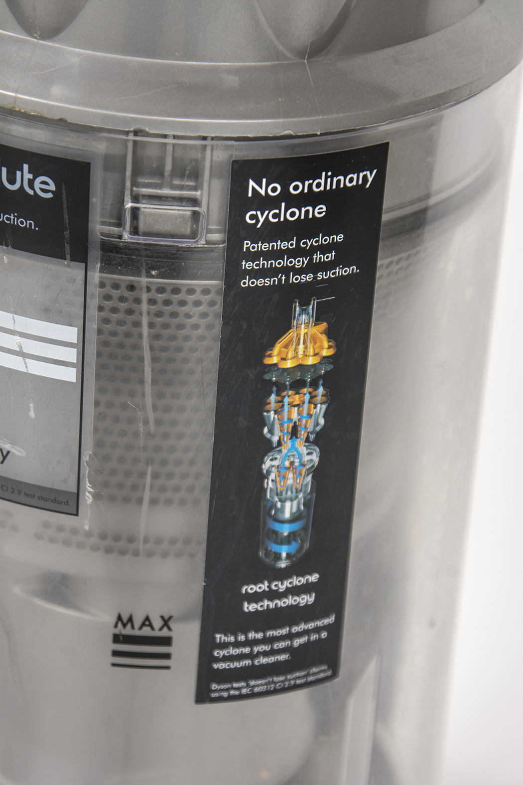 Dyson DC17 Vacuum Cleaner