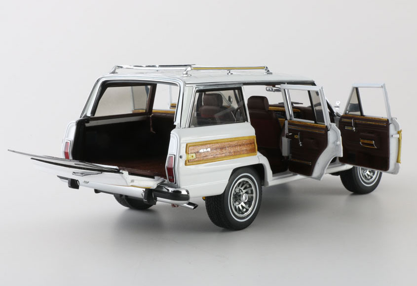 AUTOart 1989 Jeep Grand Wagoneer Die-Cast Car