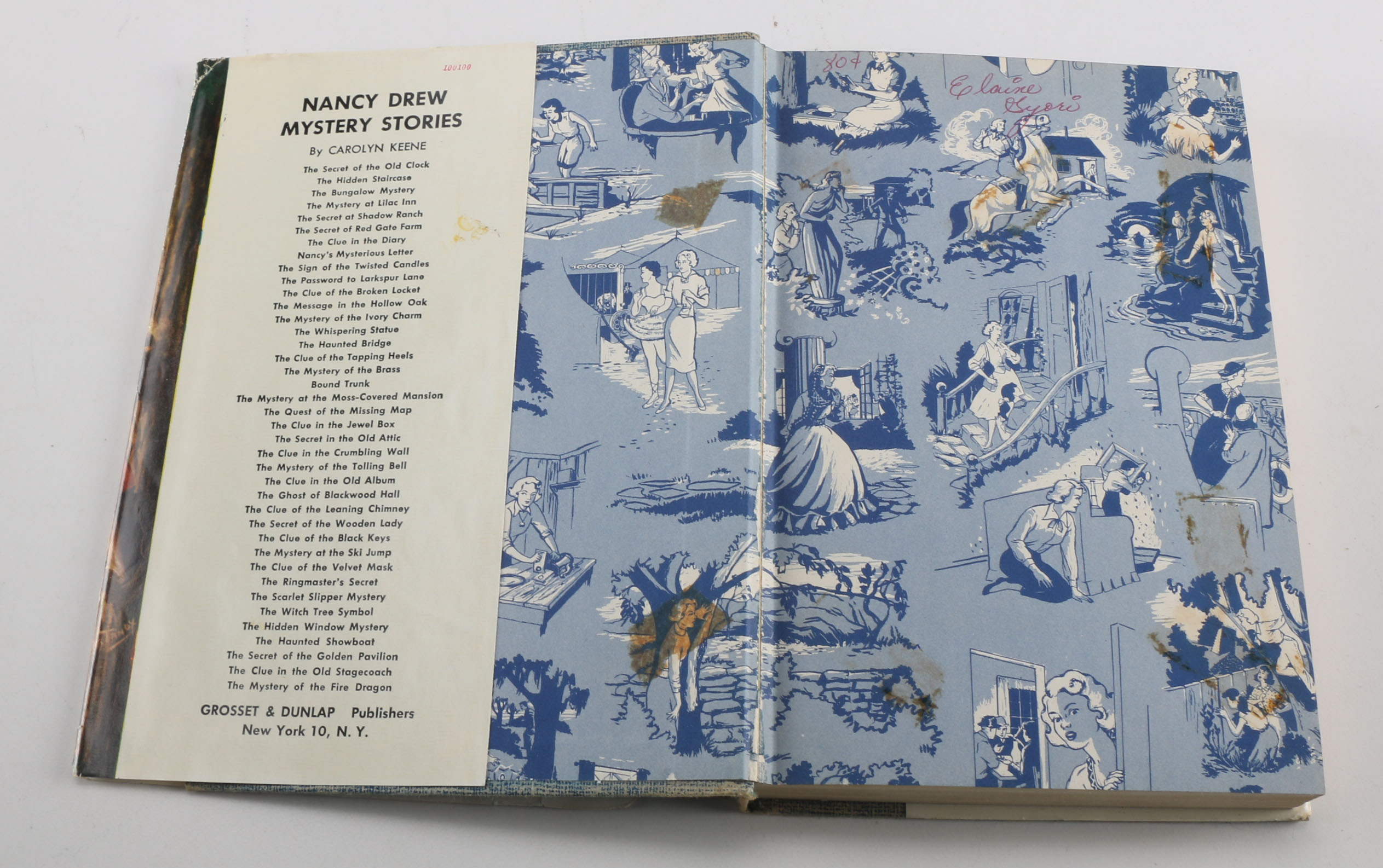 Collection of Vintage Nancy Drew Books