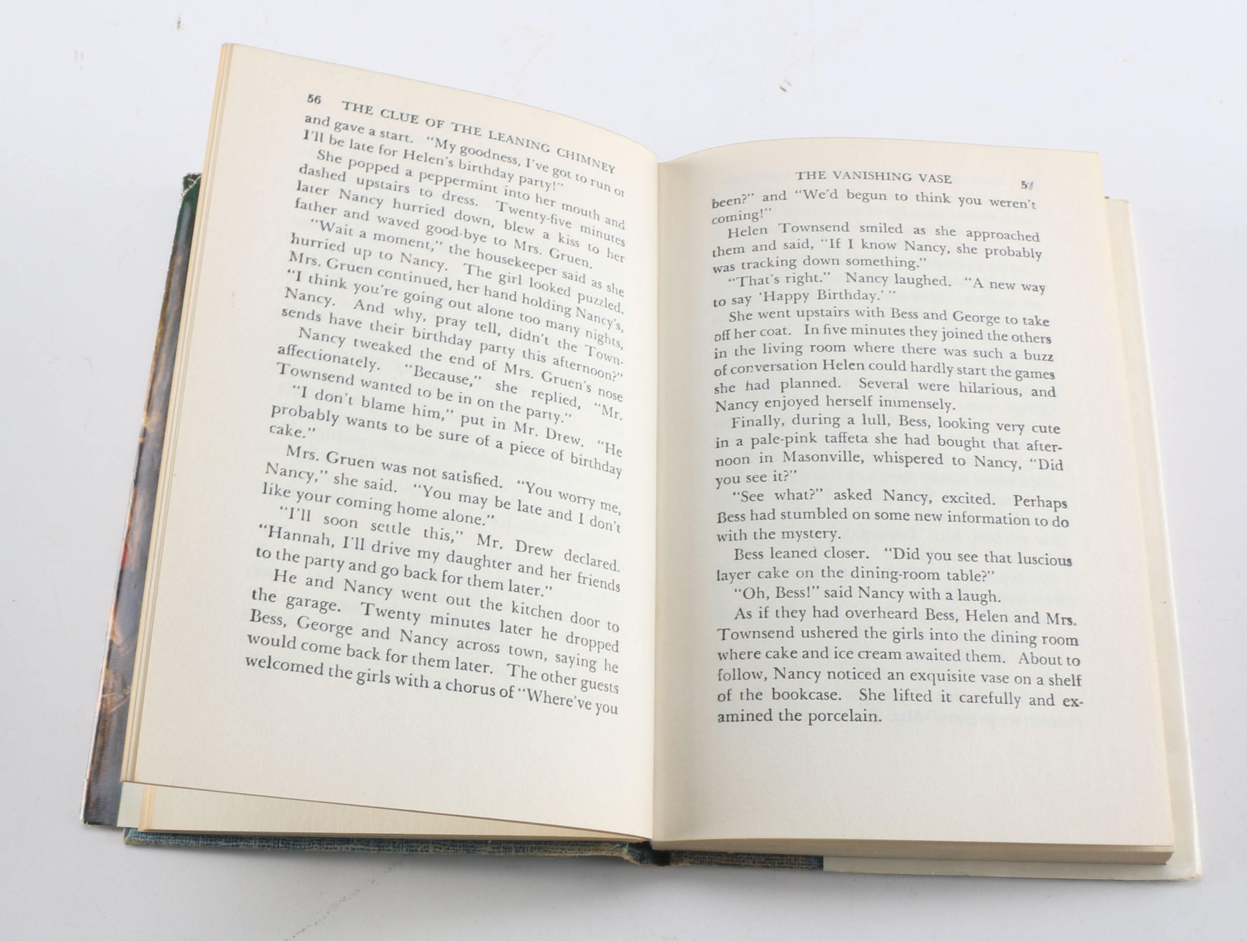 Collection of Vintage Nancy Drew Books