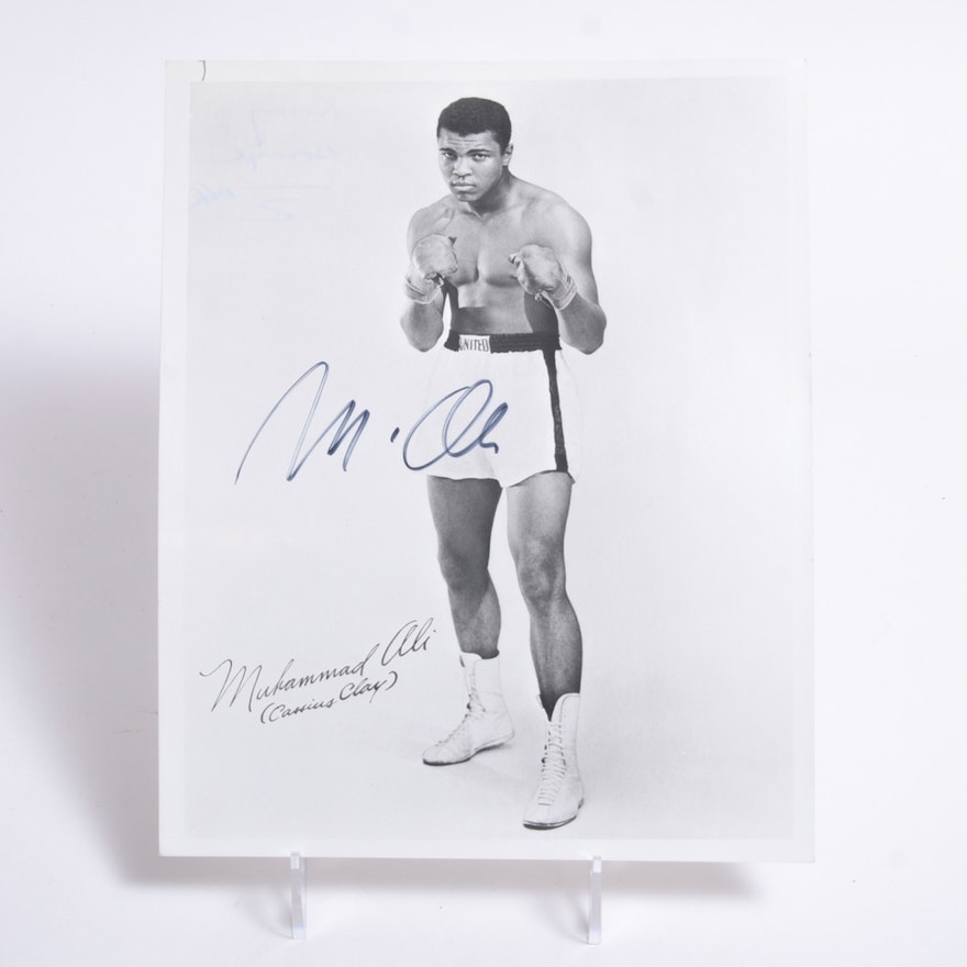 Signed Muhammad Ali Photograph