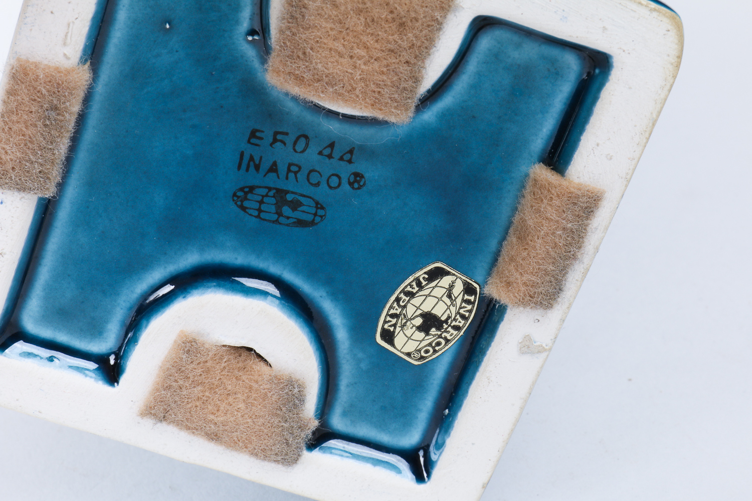 Japanese Ceramic Shisa Sculpture