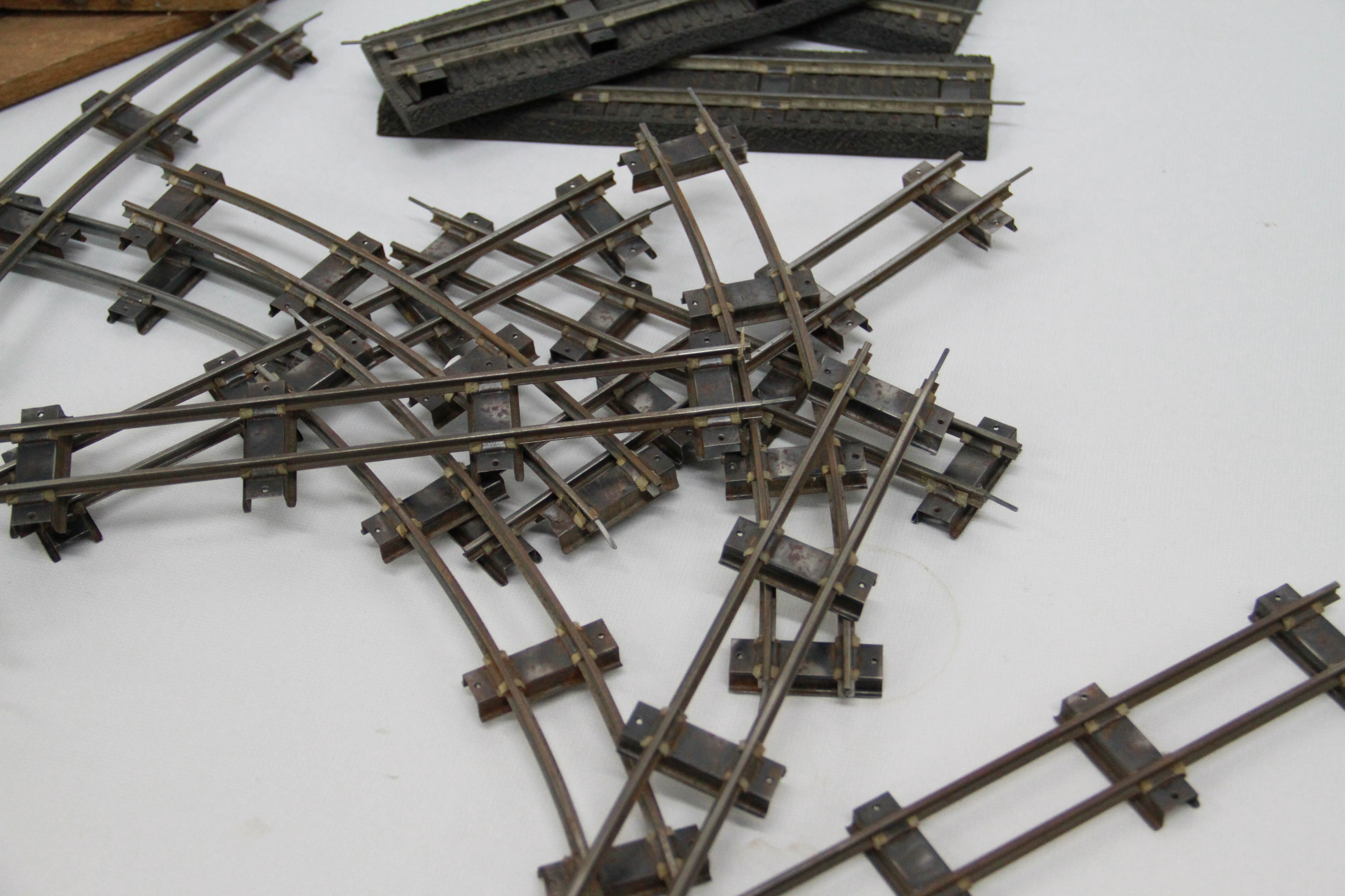 Assortment of Vintage O Gauge Straight and Curved Train Track