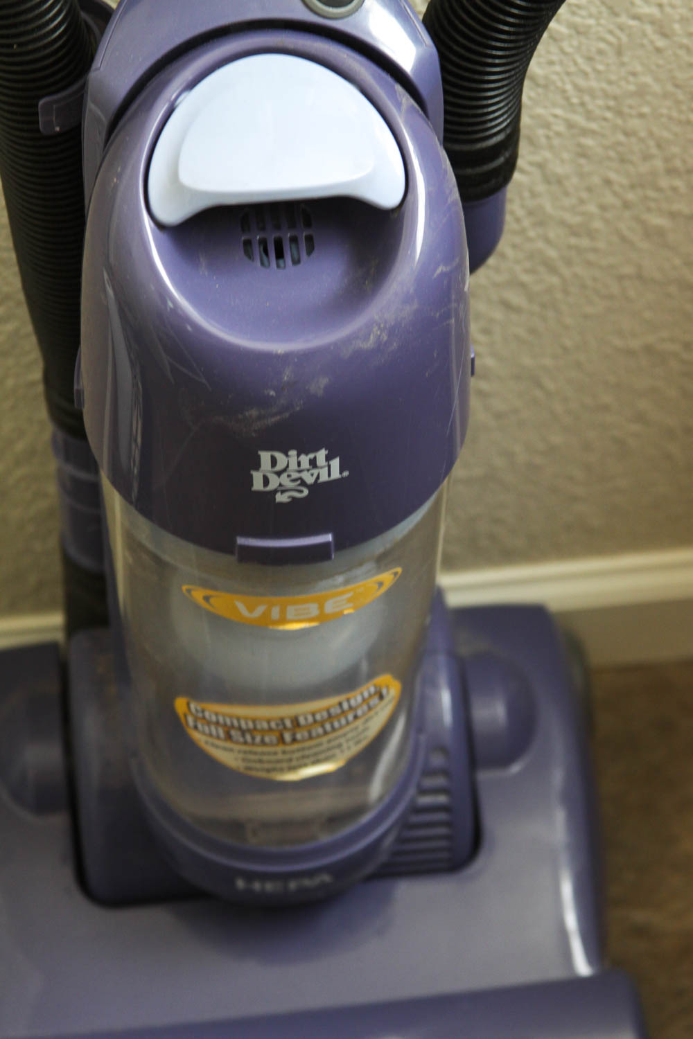 Dirt Devil Vaccum with White Step Ladder