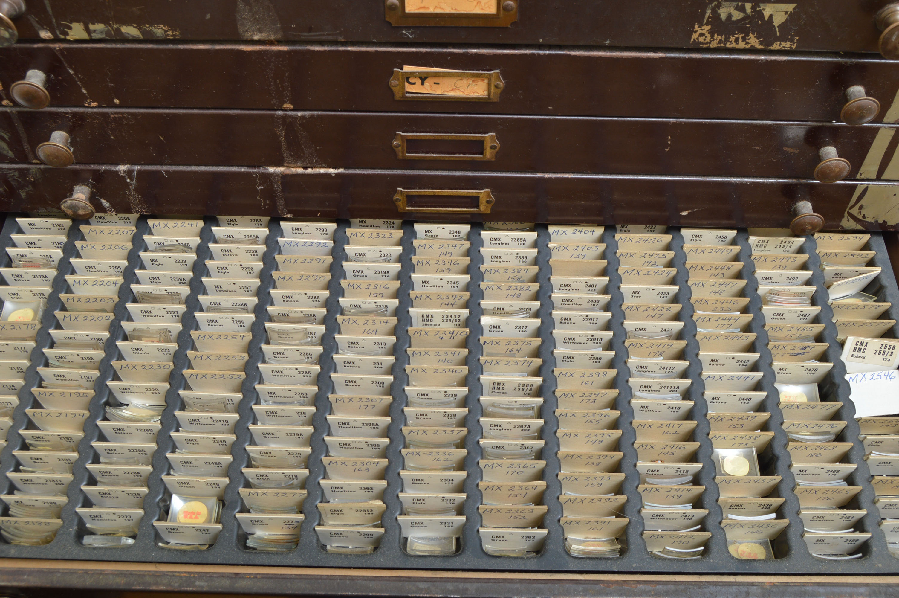 Watch Crystal Cabinet