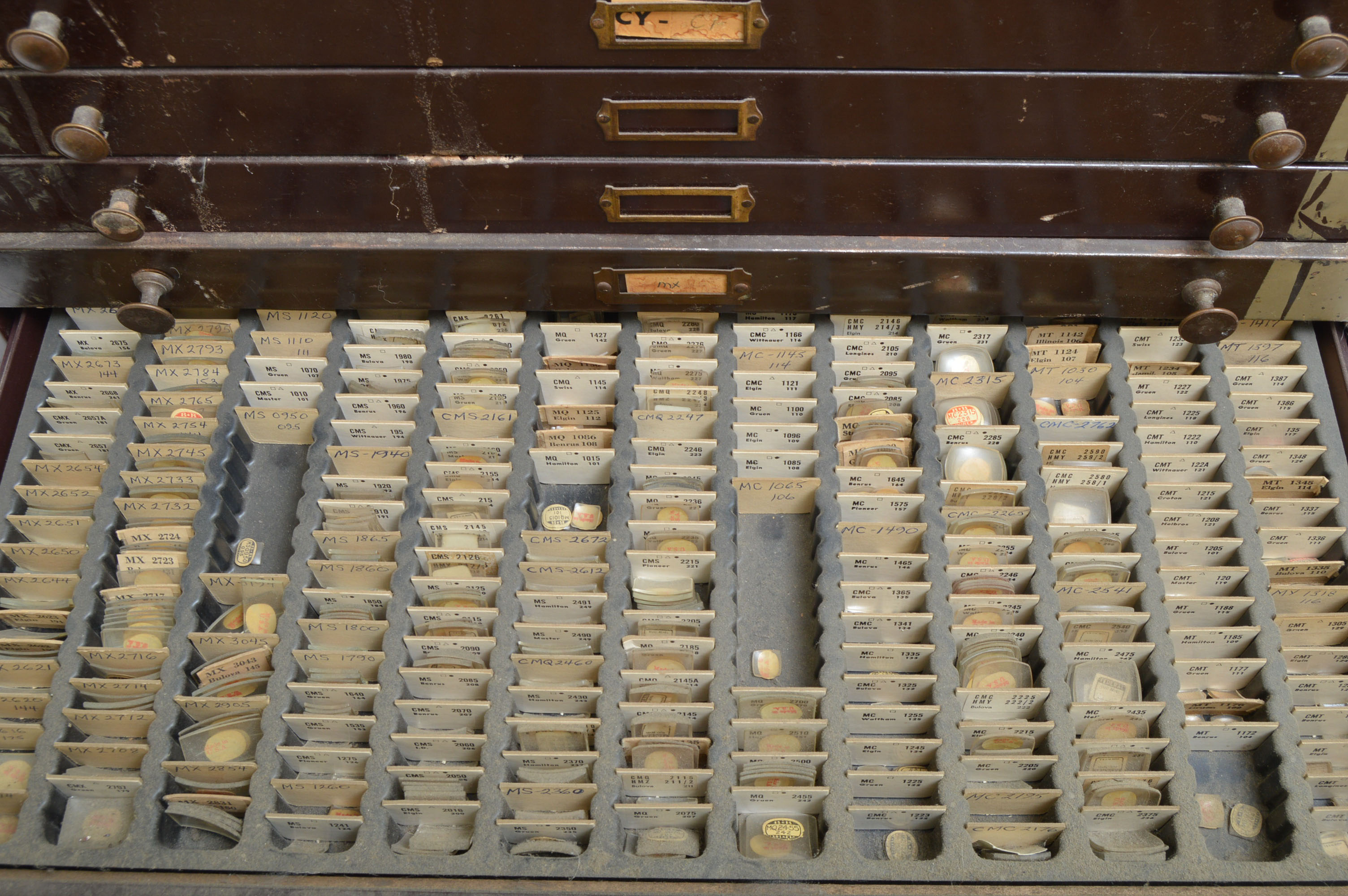 Watch Crystal Cabinet