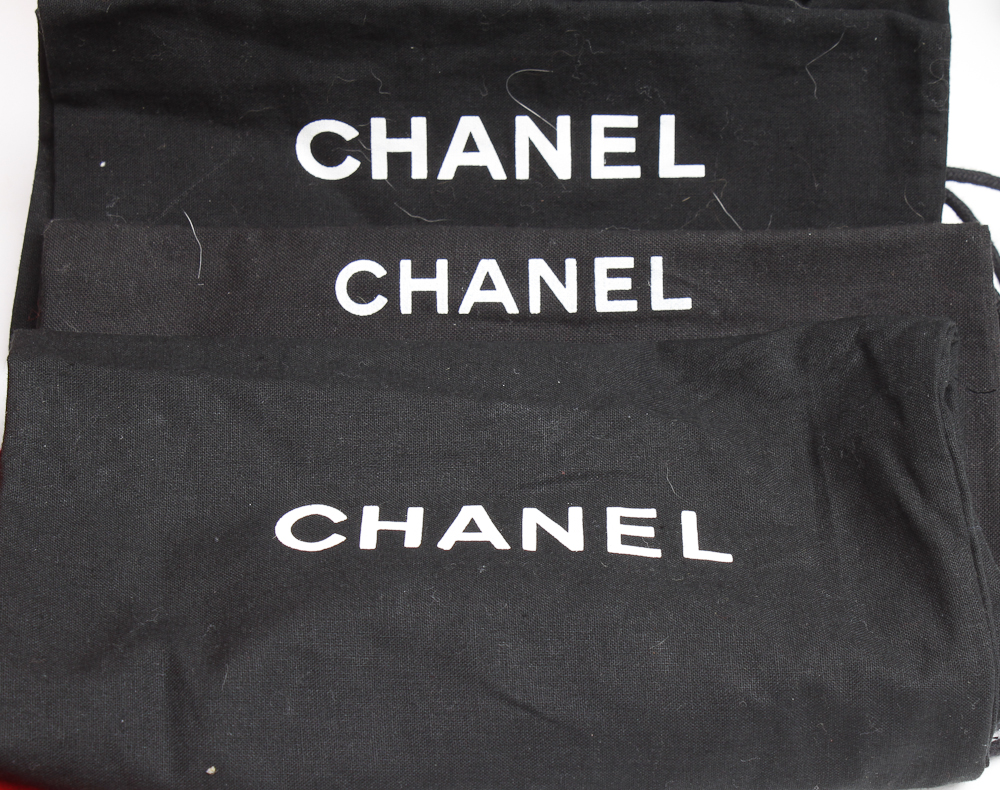 Designer Shoe Dust Covers