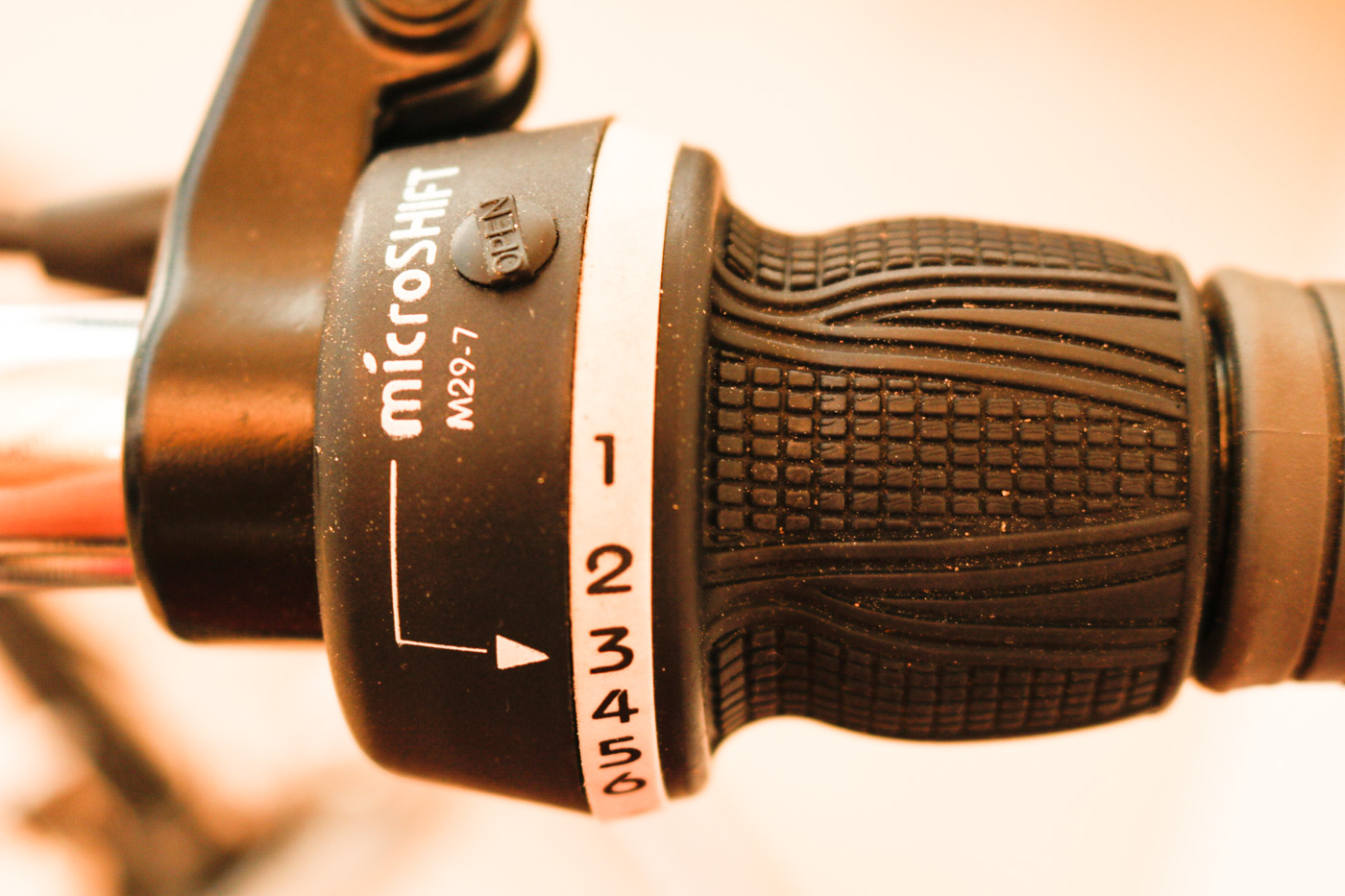 Ruskin "Sun" Women's Bicycle with Zéfal Pump