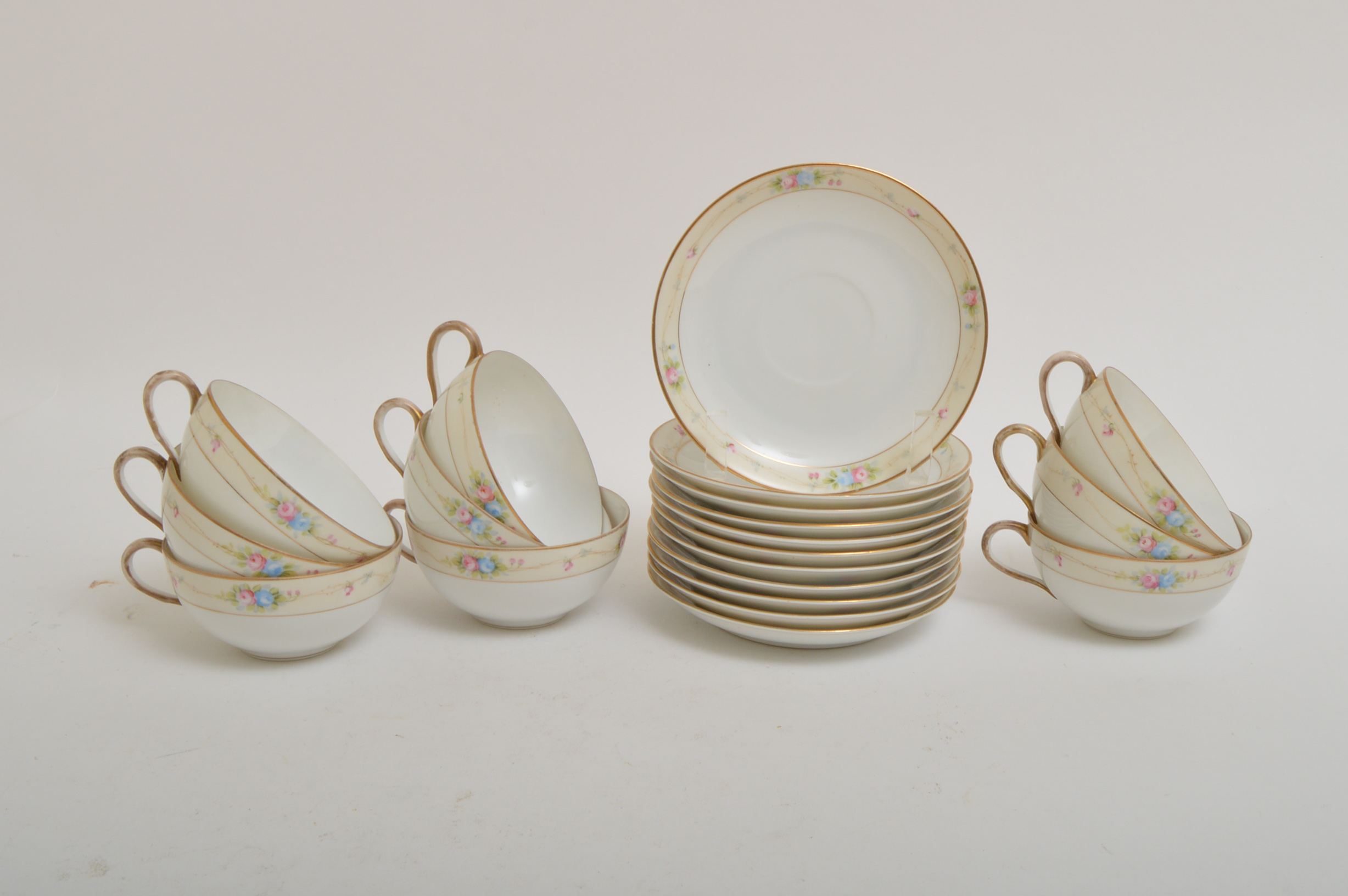 Noritake "Marguerite" China Set