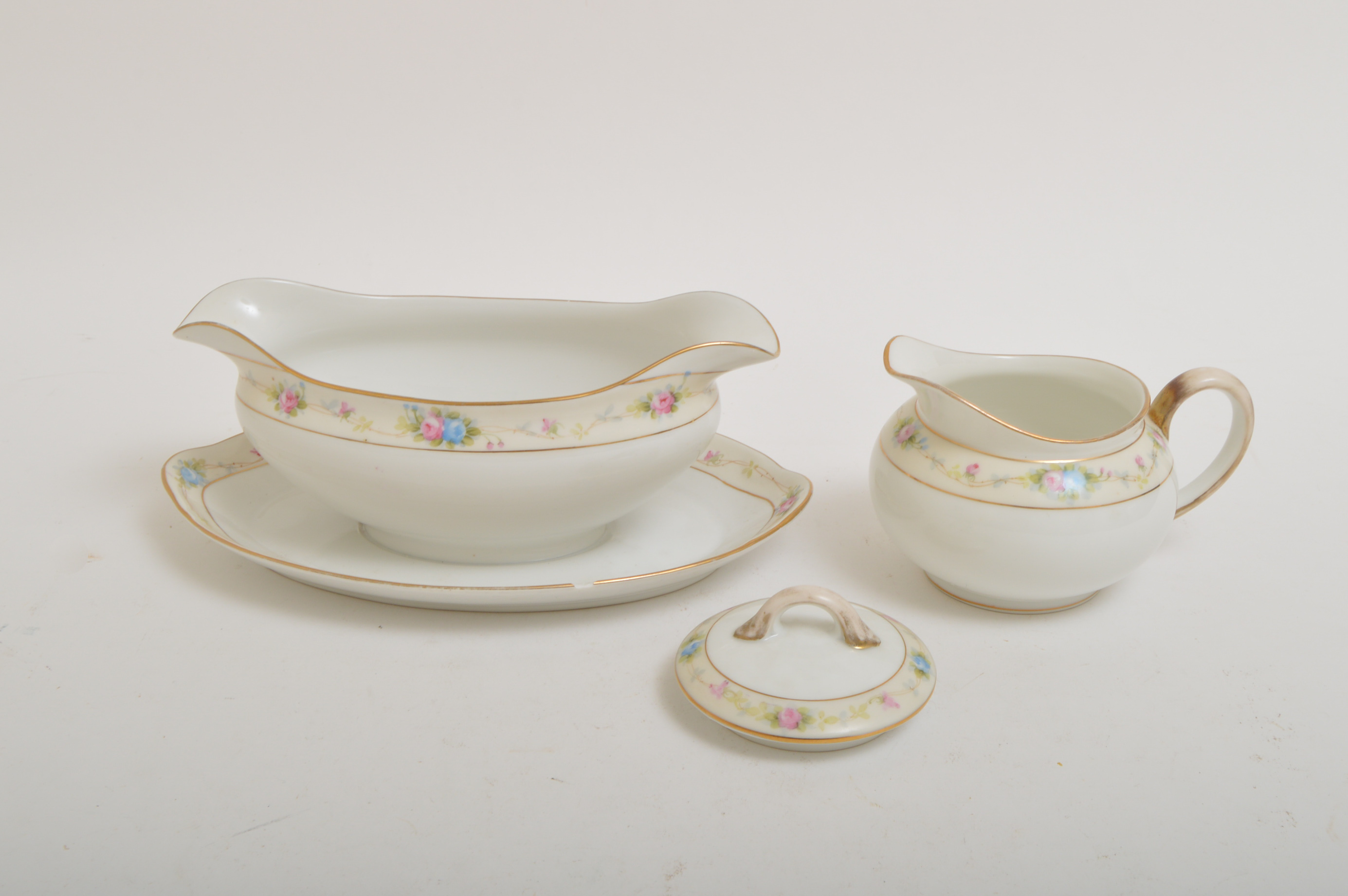 Noritake "Marguerite" China Set
