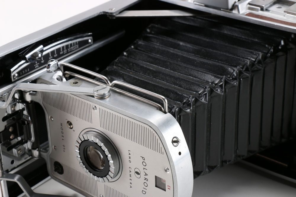 Polaroid 35 mm Model 95B With Flash, Case, And Manuals