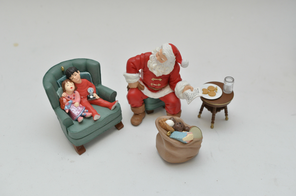 Hallmark 2002 "Santa's Big Night" Membership Ornaments