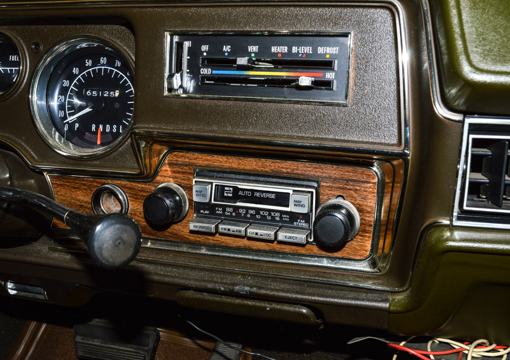 1973 Pontiac LeMans 2-Door Sport Coupe