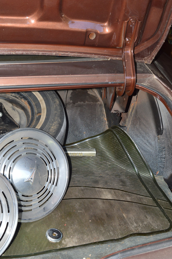 1973 Pontiac LeMans 2-Door Sport Coupe