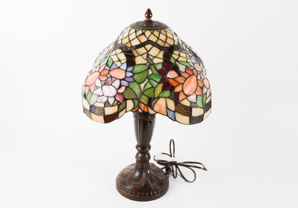 Tiffany Style Lamp