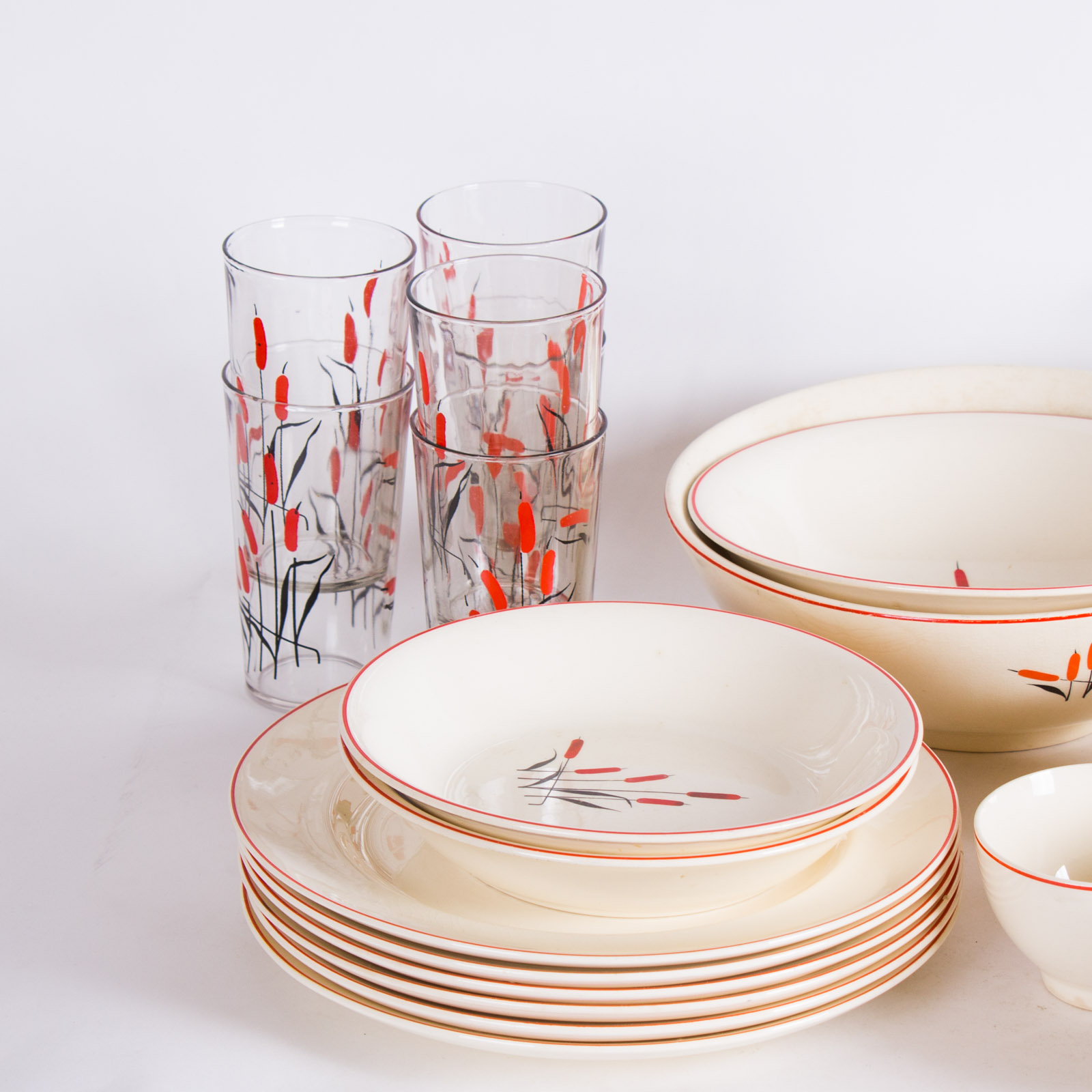 Collection of Universal Cambridge "Cattails" Pattern Dinnerware