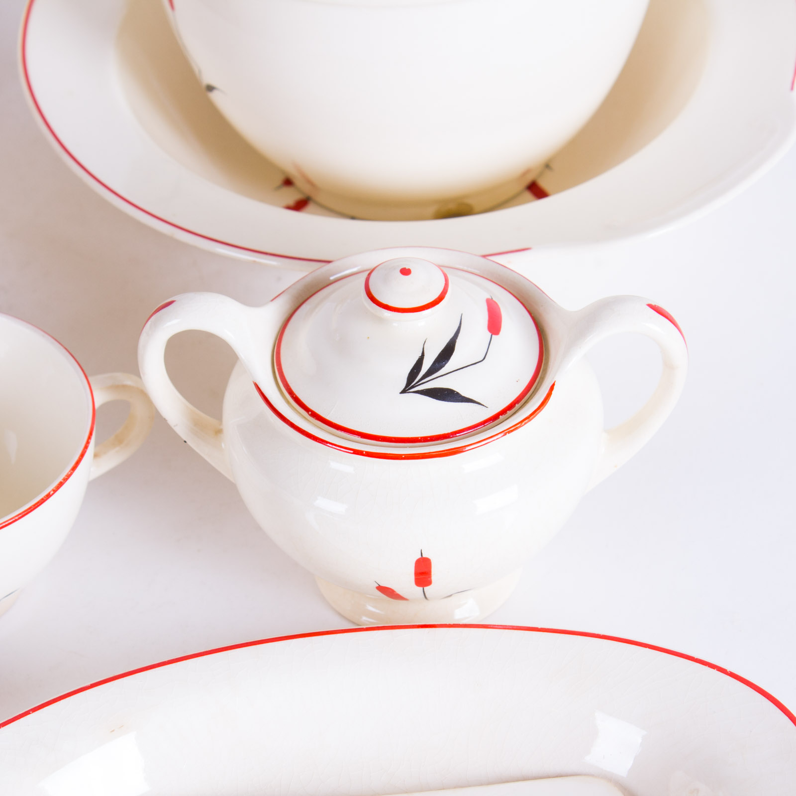 Collection of Universal Cambridge "Cattails" Pattern Dinnerware