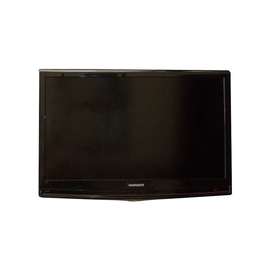 Magnavox 32" Flat Screen Television With Built-In DVD Player