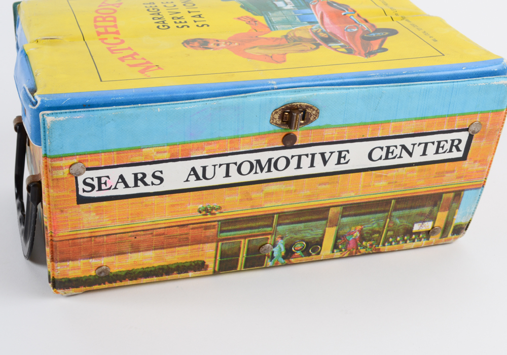 Vintage Matchbox and Hot Wheel Redline Cars in Case