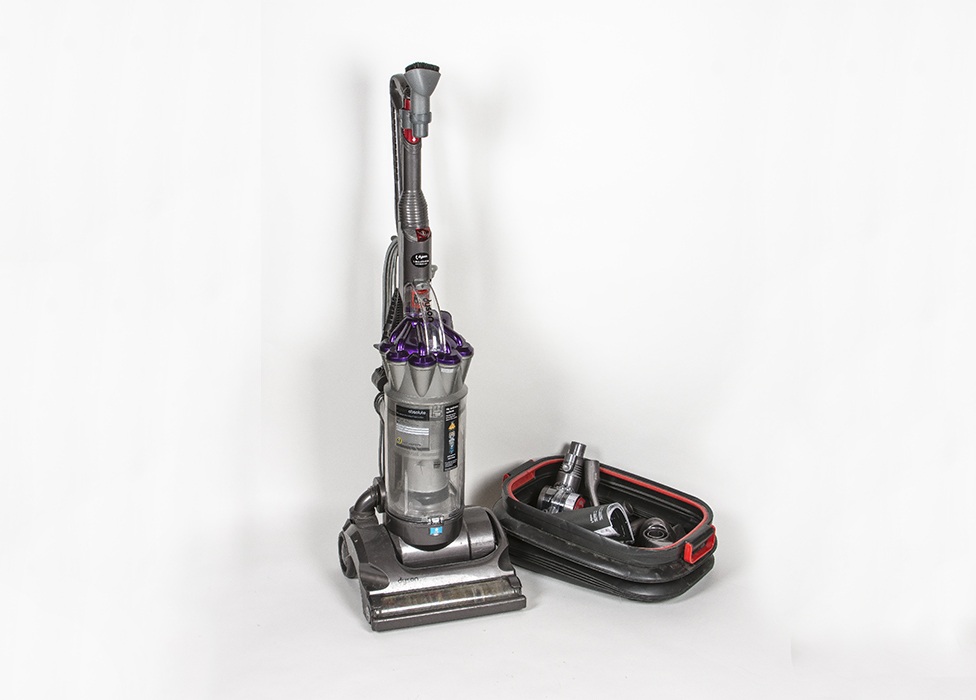 Dyson DC17 Vacuum Cleaner