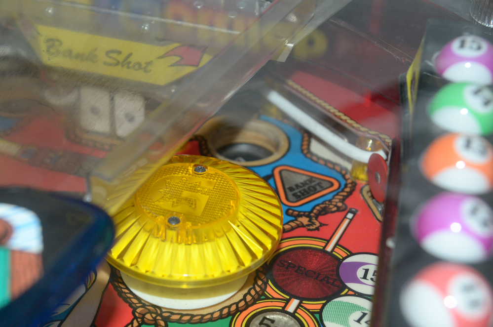Gottlieb "Cue Ball Wizard" Pinball Machine