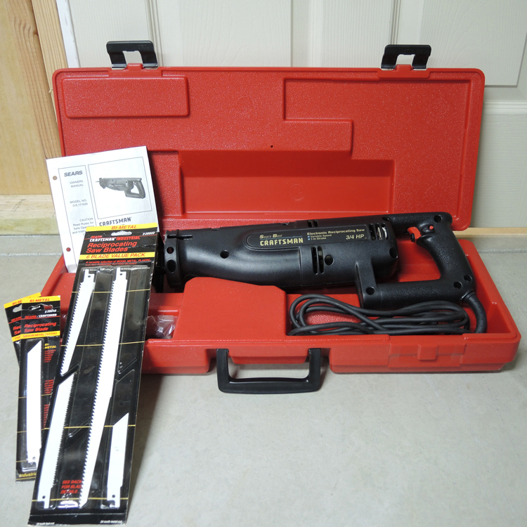 Sears Craftsman 3/4 HP Reciprocating Saw with Case